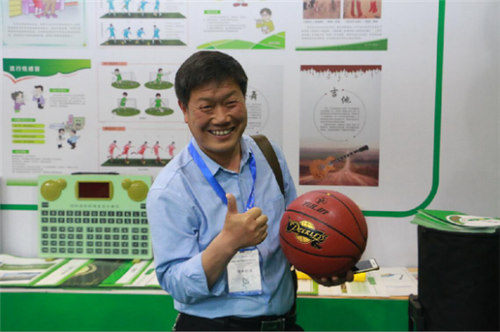 祝賀雨林參展4月教育“兩會”圓滿成功 祝賀雨林參展4月教育“兩會”圓滿成功